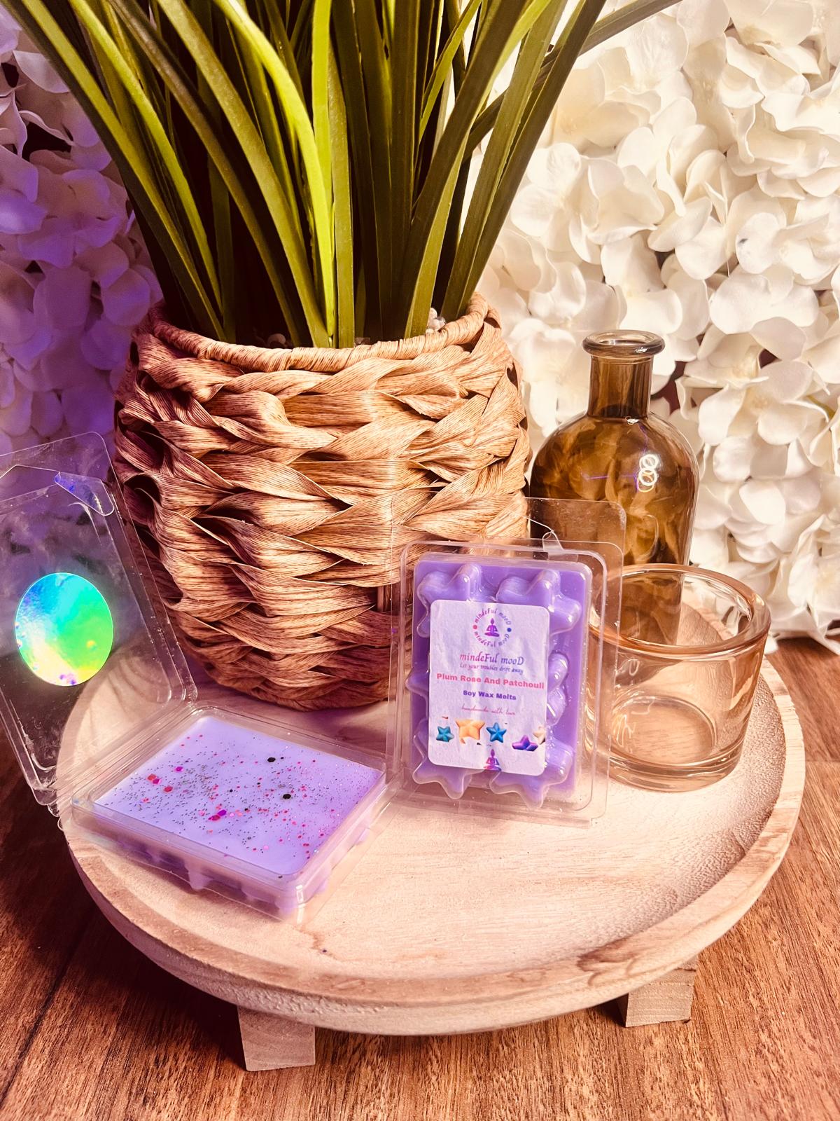 Handmade Plum Rose & Patchouli Soy Wax Star Clamshell