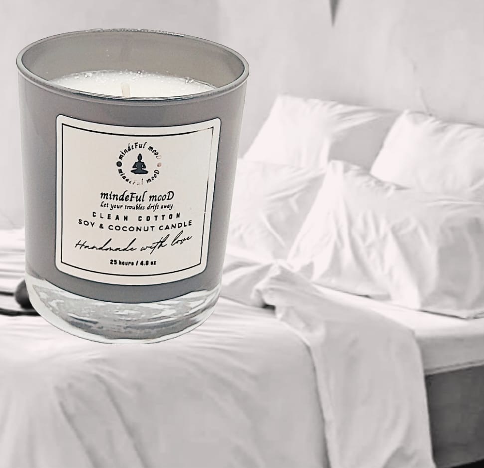 Clean Cotton Soy & Coconut Candle 20cl by mindeFul mooD