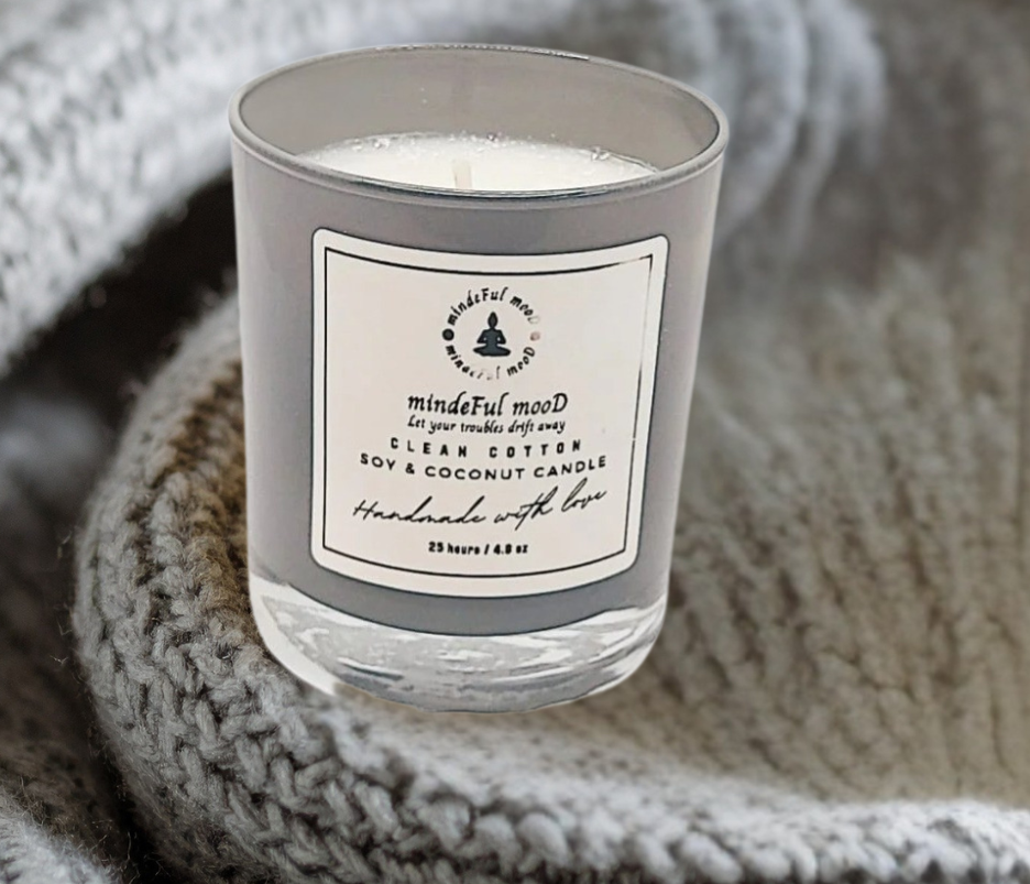 Clean Cotton Soy & Coconut Candle 20cl by mindeFul mooD