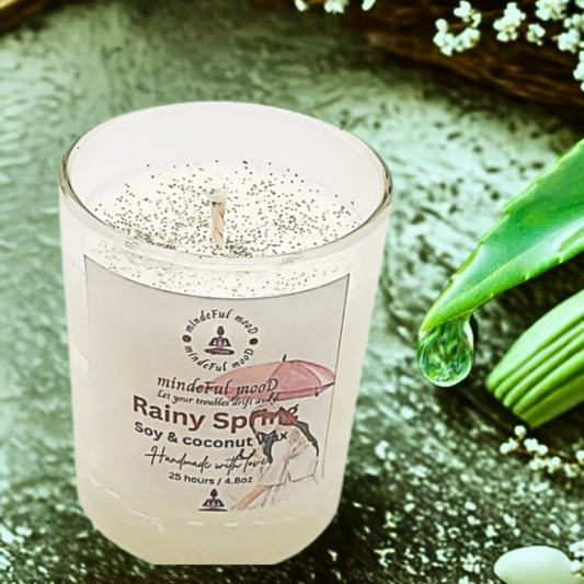 Rainy Spring Soy & Coconut Candle 20cl by mindeFul mooD